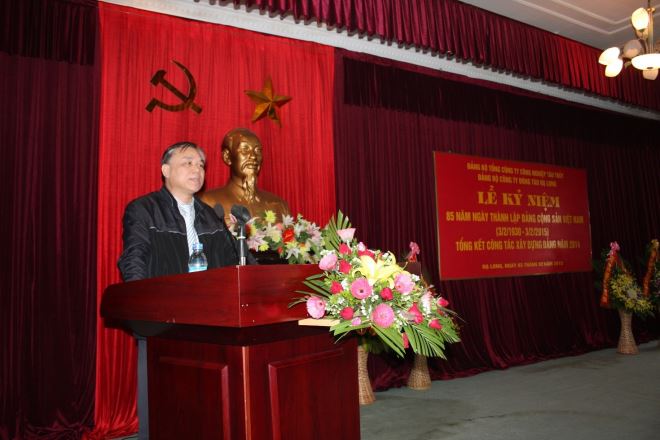 Đồng chí Đỗ Thành Hưng – Phó Bí thư thường trực Đảng ủy, thành viên Hội đồng thành viên Tổng công ty công nghiệp tàu thủy, phát biểu tại hội nghị.
